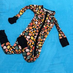 12-18m little sleepies Halloween candy corn pumpkin